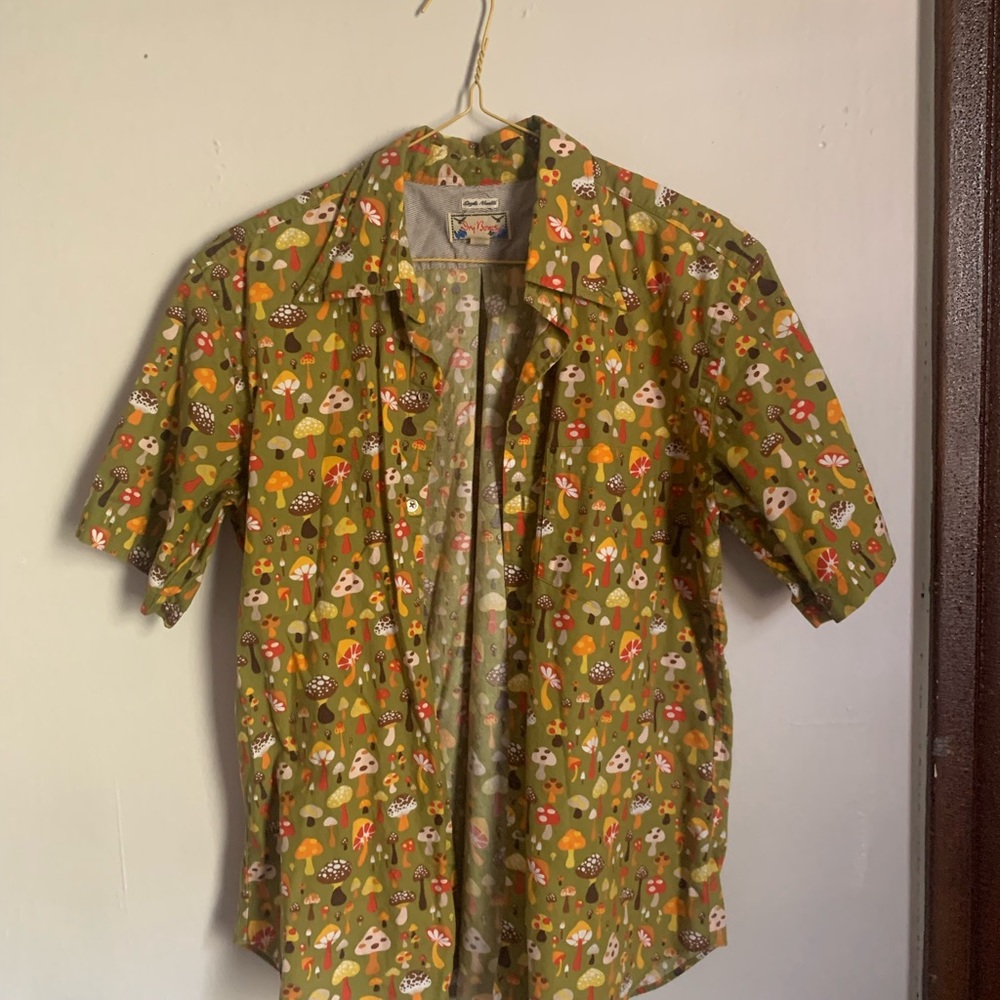 Mushroom Print Short Sleeve Button Down Shirt